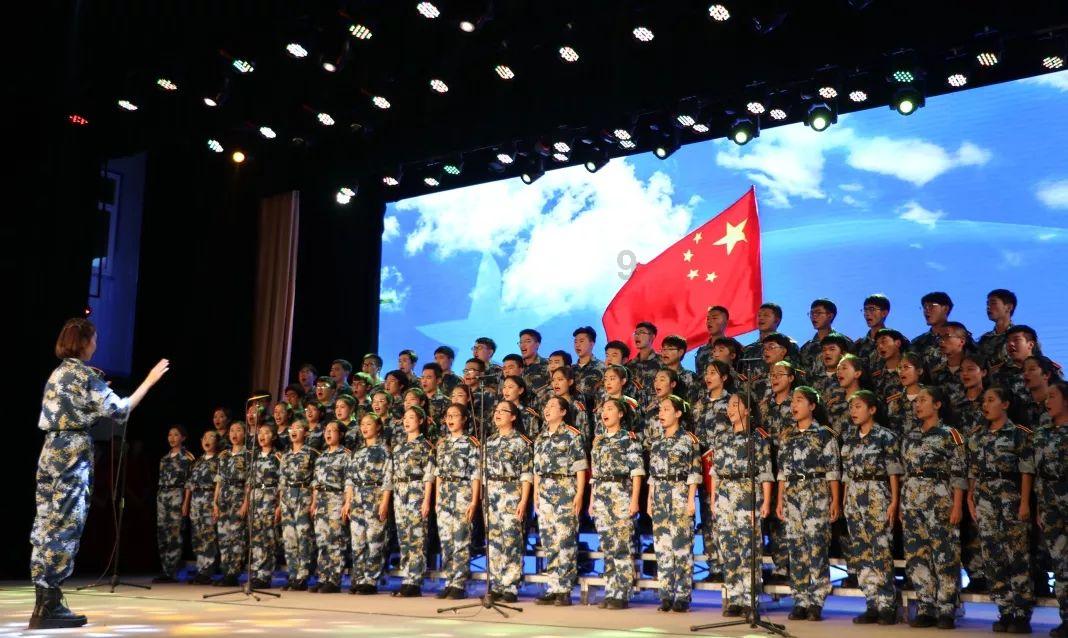 你见过站在海边的婚车吗？万平口“只有爱”观光车来了！