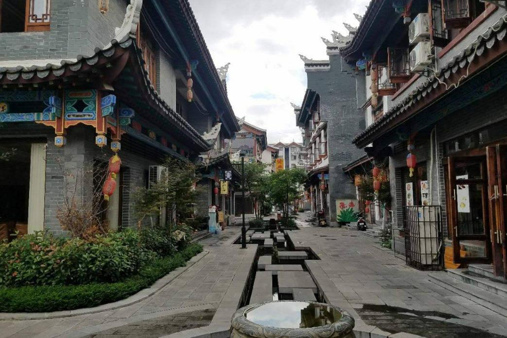 宋轶文咏珊被偶遇了?港风太足怎么拍都美